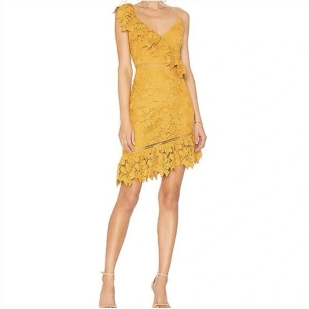 SAYLOR SOPHIA ASYMMETRICAL MUSTARD‎ LACE DRESS size small